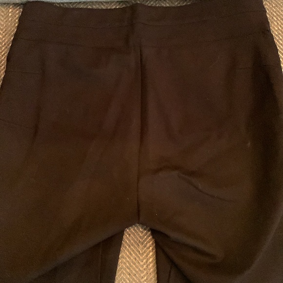 CI SONO black legging pants are super stretchy w/wide elastic band at waist. - Picture 4 of 7